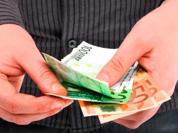 Se-tiene-que-pagar-las-deudas-del-antiguo-propietario-cuando-compro-una-vivienda